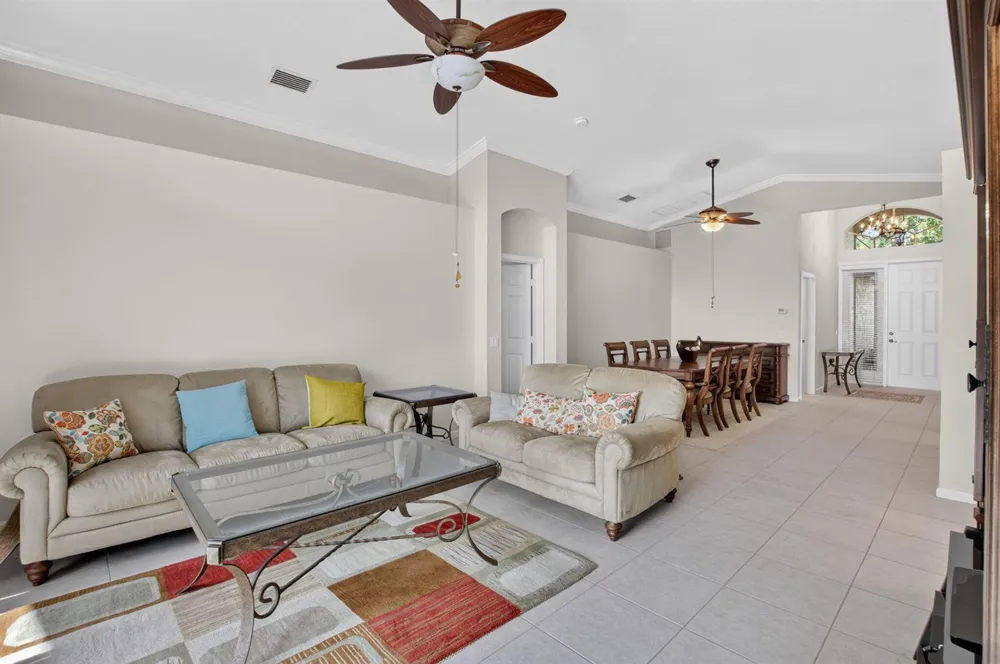 6815 Imperial Beach Circle Delray Beach, FL 33446