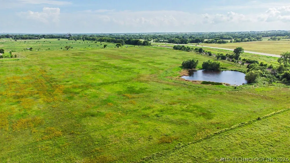 7405 E 330 ROAD Talala, OK 74080
