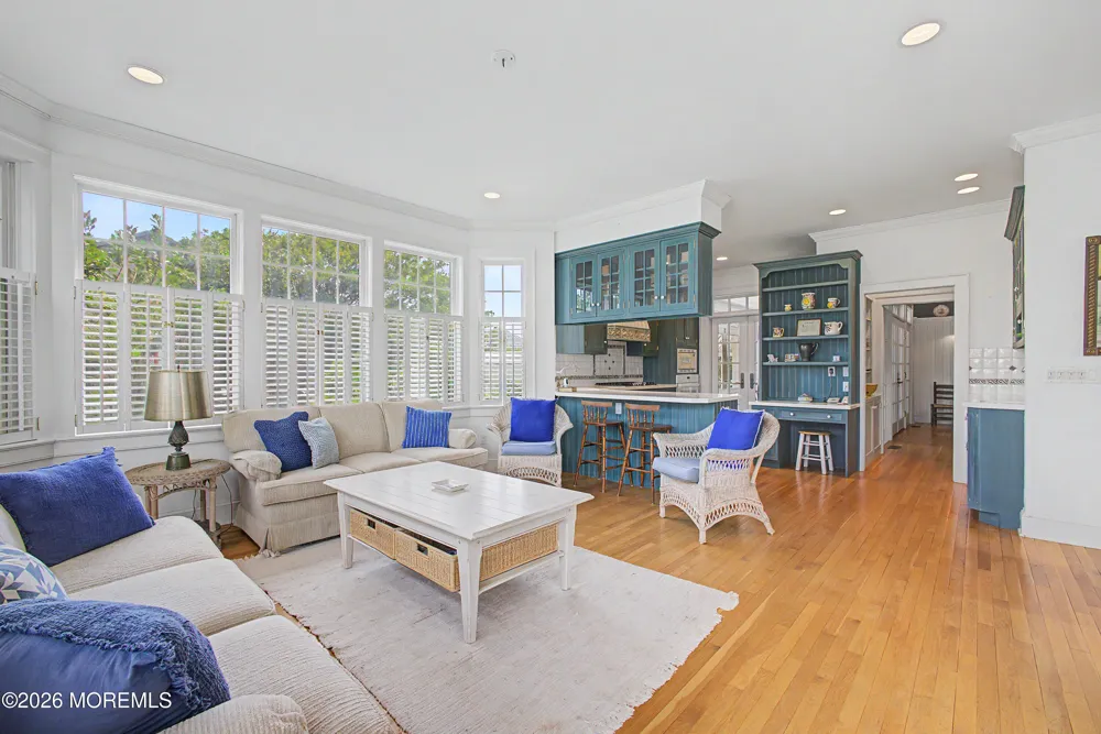 634 East Avenue Bay Head, NJ 08742