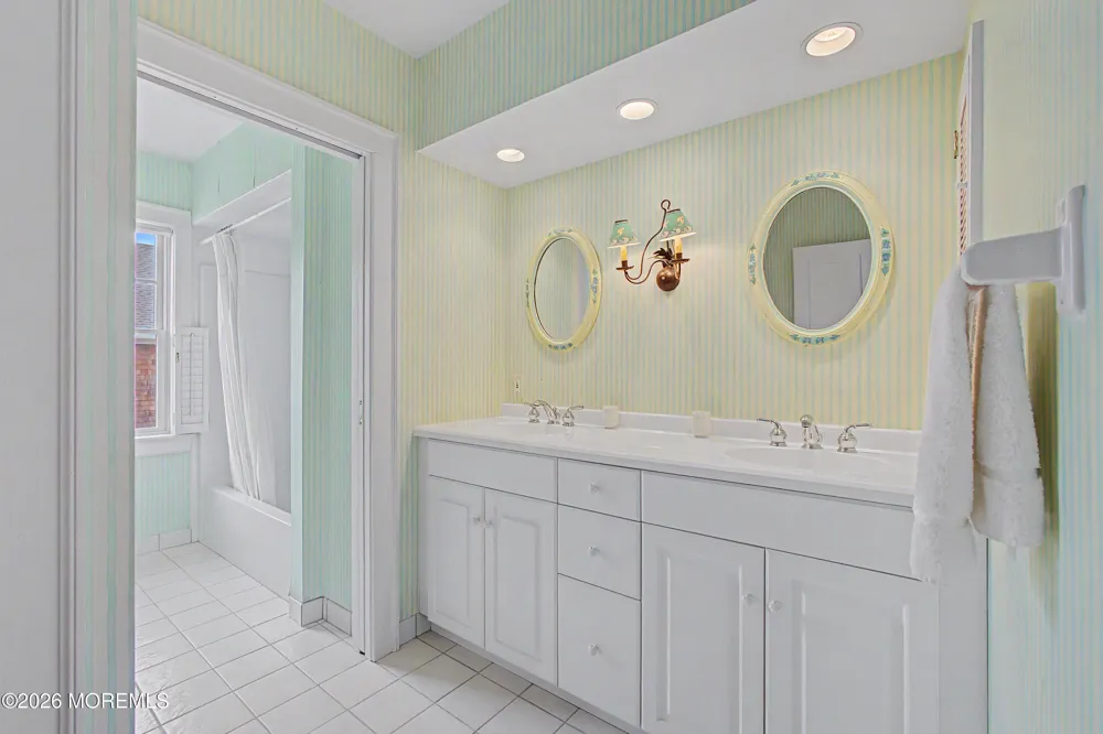 634 East Avenue Bay Head, NJ 08742