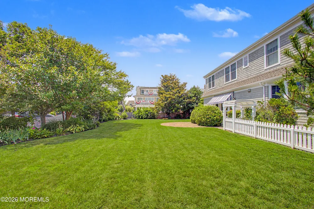 634 East Avenue Bay Head, NJ 08742