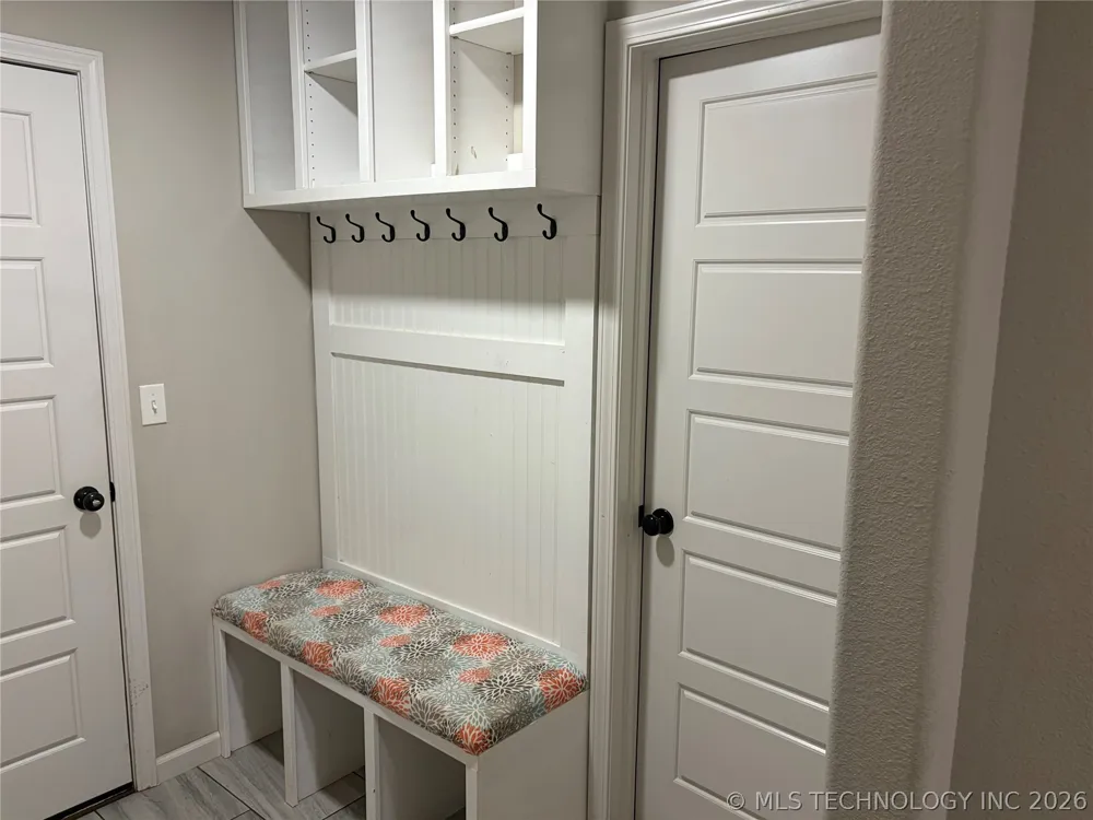 211 E 128th Place S Jenks, OK 74037