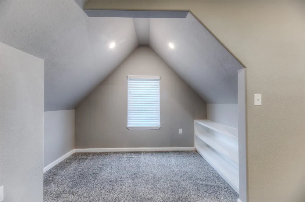 211 E 128th Place S Jenks, OK 74037