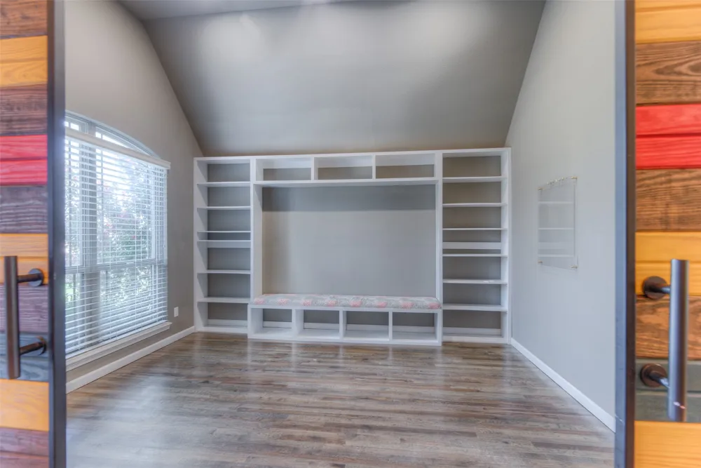 211 E 128th Place S Jenks, OK 74037