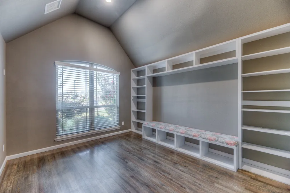 211 E 128th Place S Jenks, OK 74037