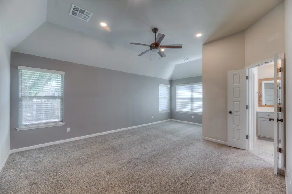 211 E 128th Place S Jenks, OK 74037