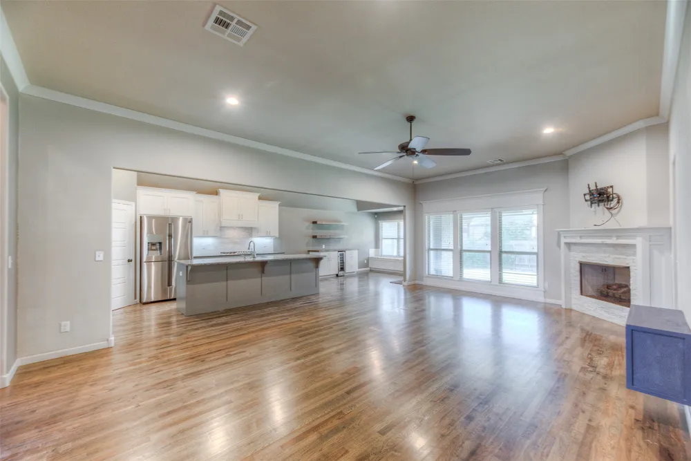 211 E 128th Place S Jenks, OK 74037