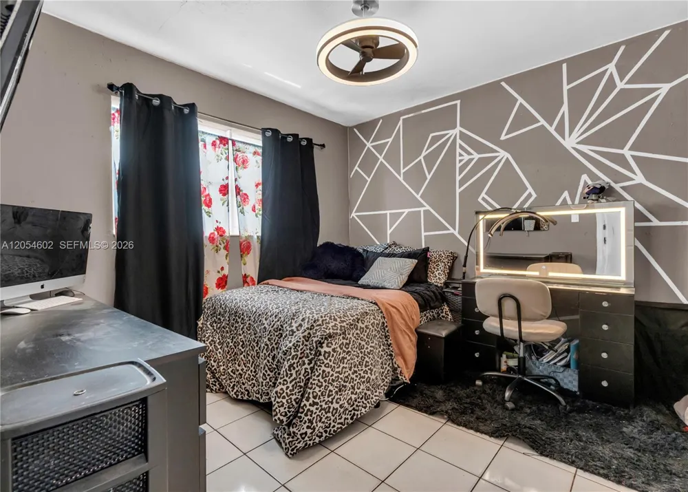 295 NW 122nd St North Miami, FL 33168