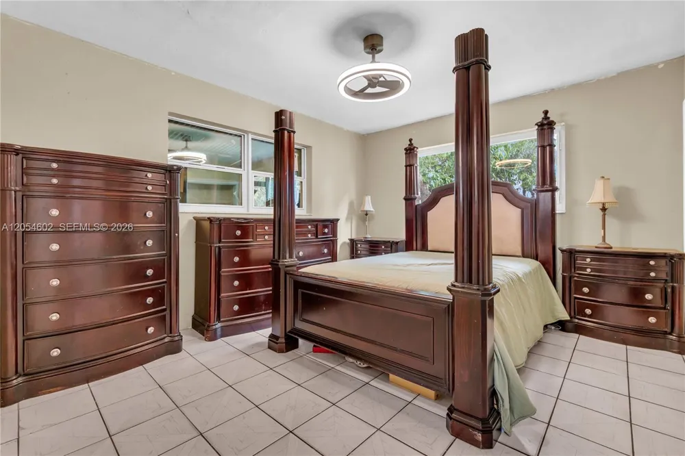 295 NW 122nd St North Miami, FL 33168