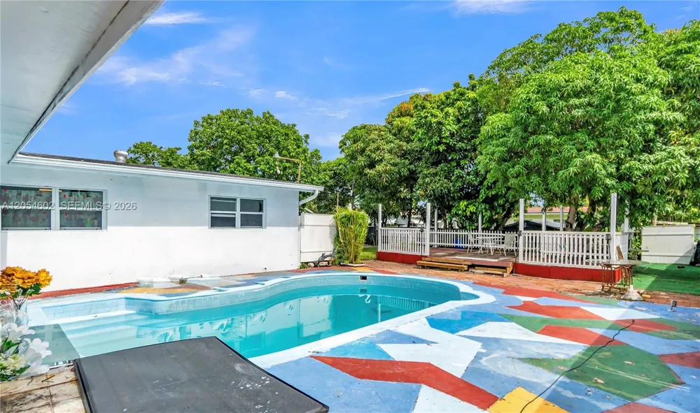 295 NW 122nd St North Miami, FL 33168