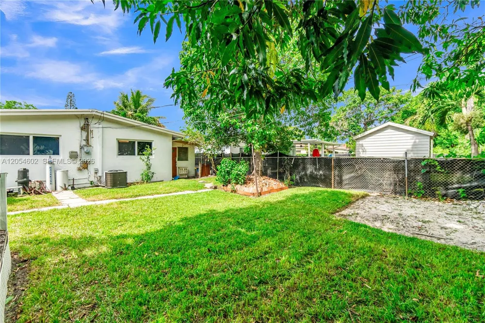 295 NW 122nd St North Miami, FL 33168