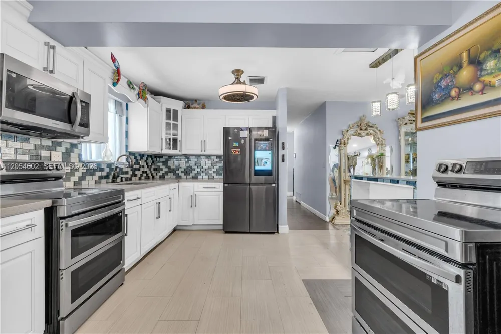 295 NW 122nd St North Miami, FL 33168