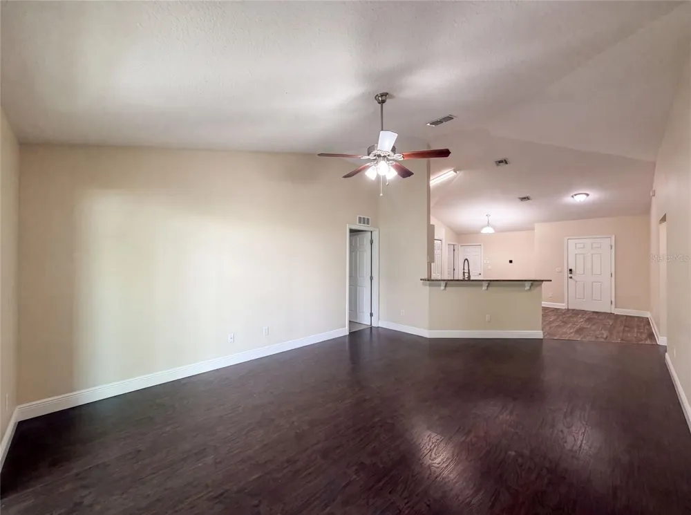33137 IRONGATE DRIVE Leesburg, FL 34788