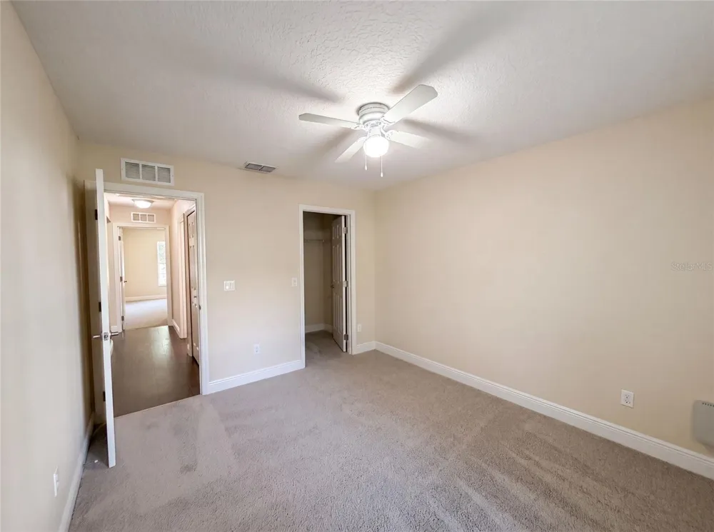 33137 IRONGATE DRIVE Leesburg, FL 34788