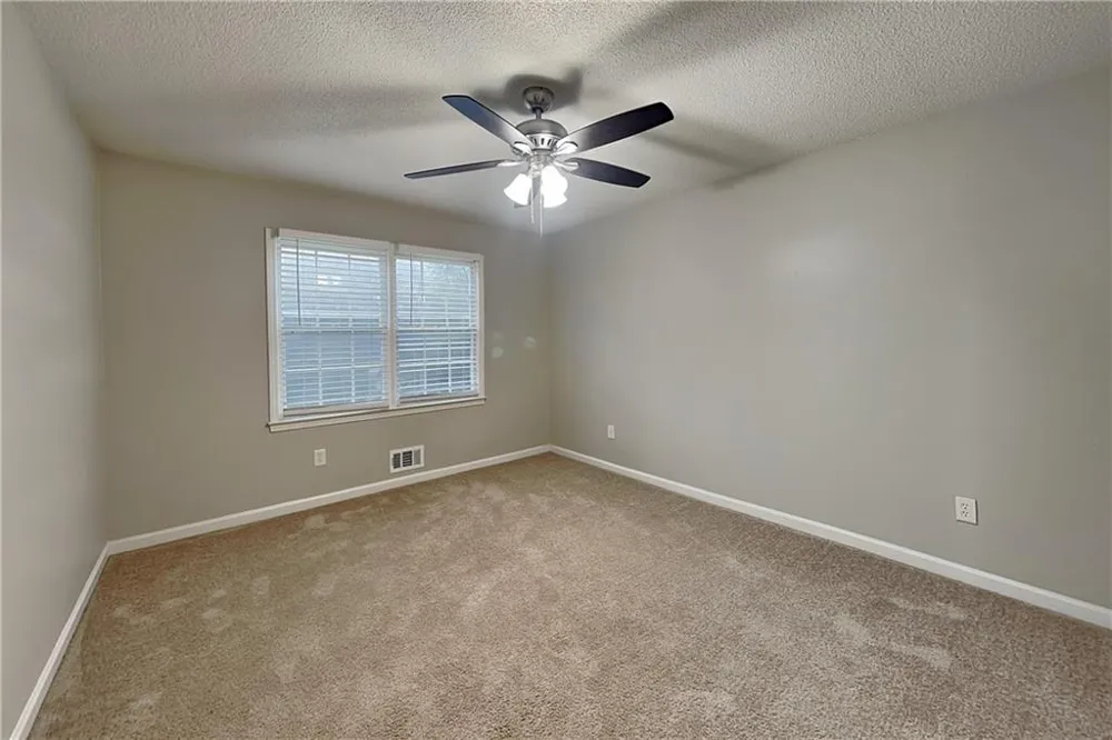 5 Indian Lake Court Hiram, GA 30141