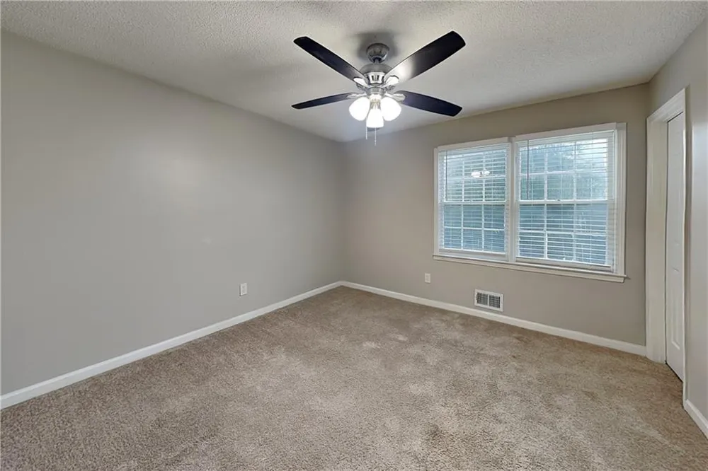 5 Indian Lake Court Hiram, GA 30141