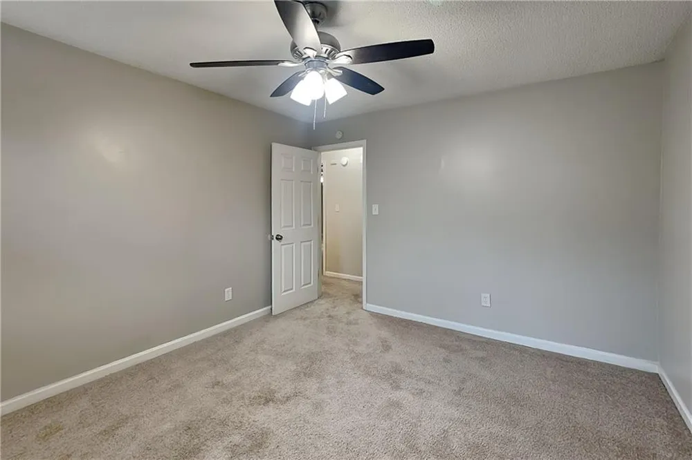 5 Indian Lake Court Hiram, GA 30141