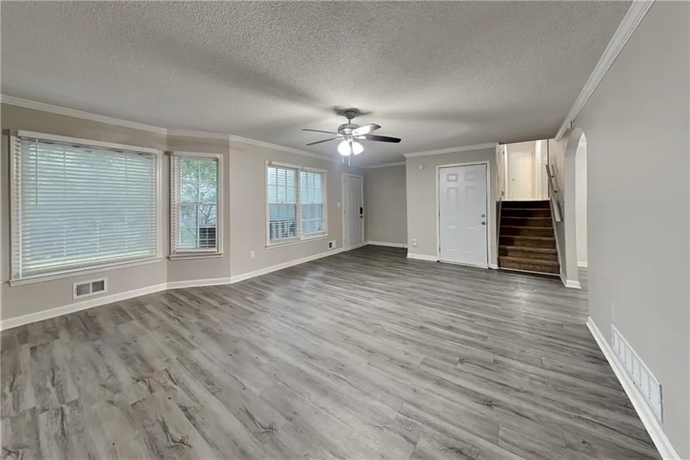 5 Indian Lake Court Hiram, GA 30141