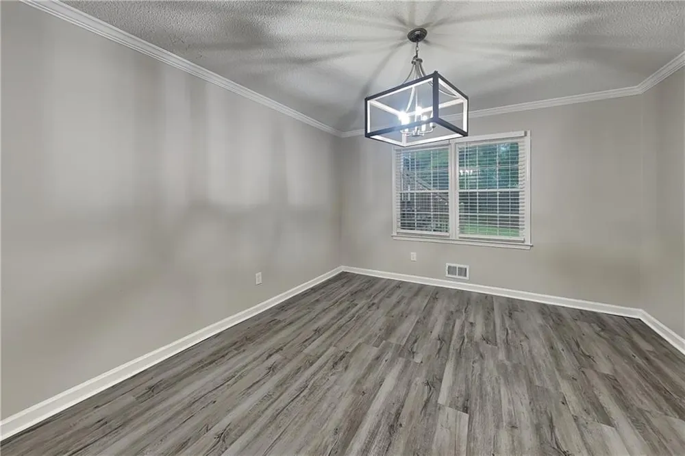 5 Indian Lake Court Hiram, GA 30141
