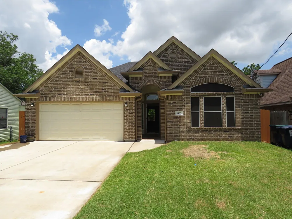 803 Avenue K South Houston, TX 77587
