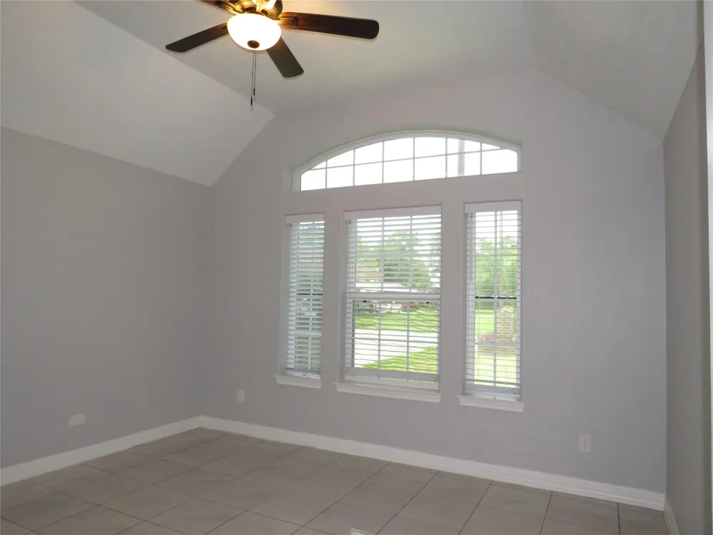 803 Avenue K South Houston, TX 77587