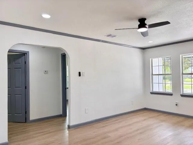 317 San Jacinto Street La Porte, TX 77571