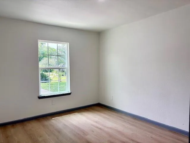 317 San Jacinto Street La Porte, TX 77571