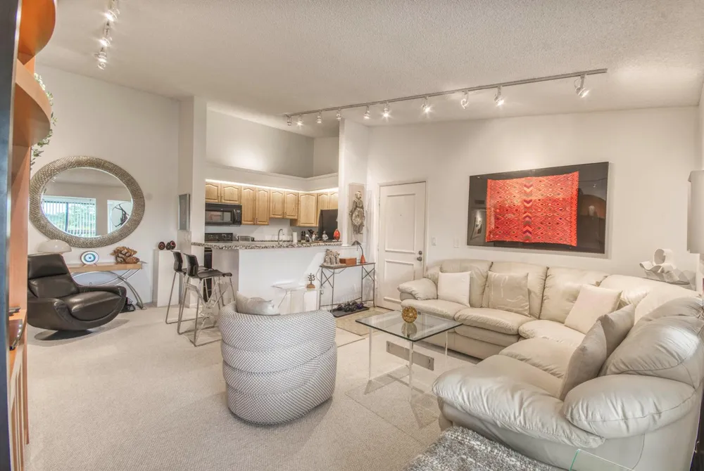 1111 Duncan Circle #203 Palm Beach Gardens, FL 33418