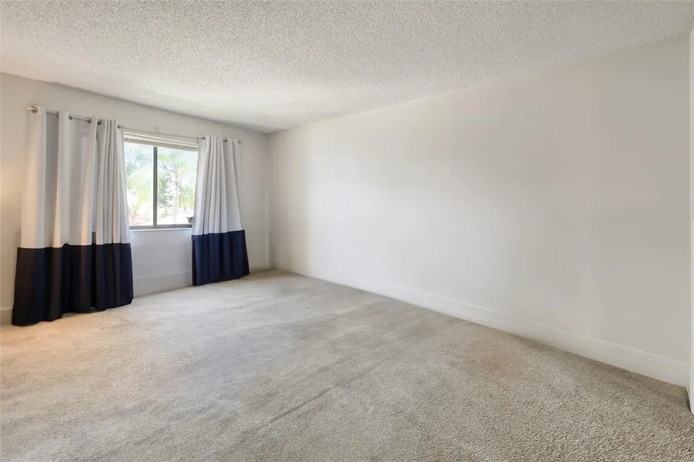 3402 Gardens Drive #14B Palm Beach Gardens, FL 33410