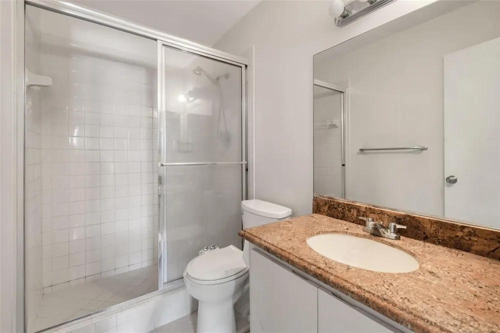3402 Gardens Drive #14B Palm Beach Gardens, FL 33410