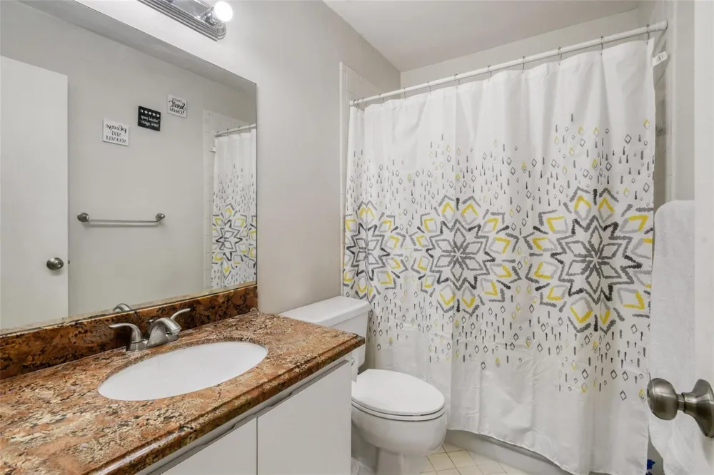 3402 Gardens Drive #14B Palm Beach Gardens, FL 33410