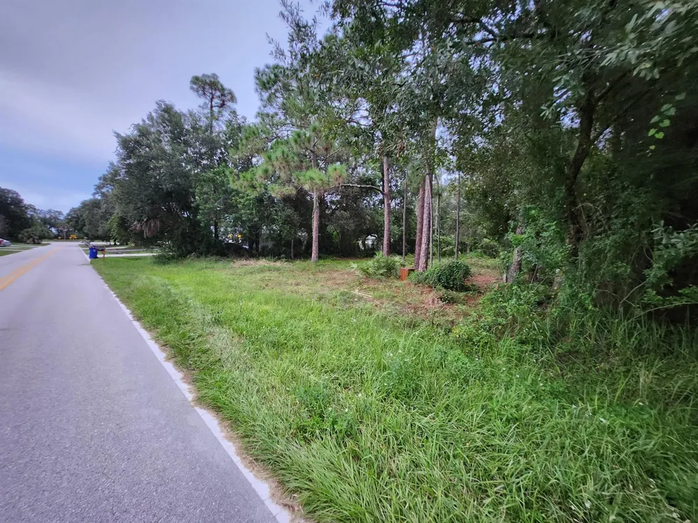 2420 85th Court Vero Beach, FL 32966