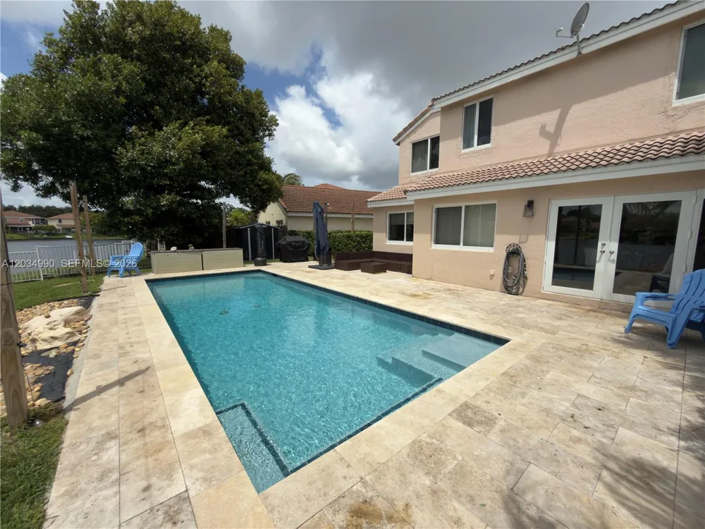 8404 SW 42nd Ct Davie, FL 33328
