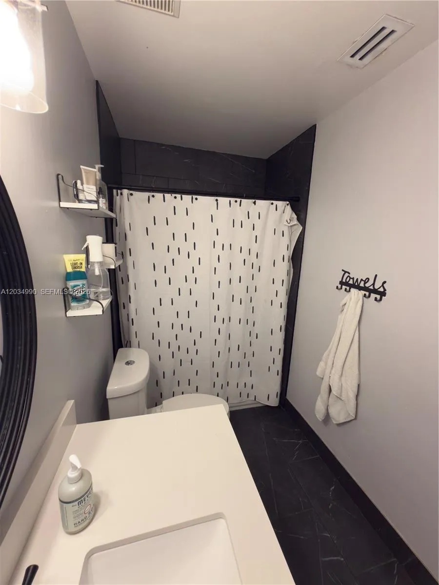 8404 SW 42nd Ct Davie, FL 33328
