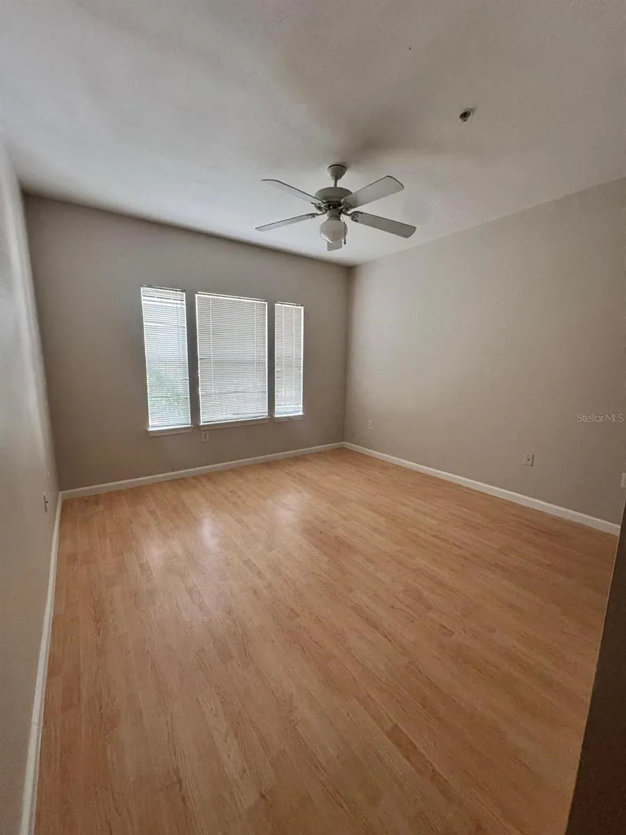 12024 VILLANOVA DRIVE #105 Orlando, FL 32837