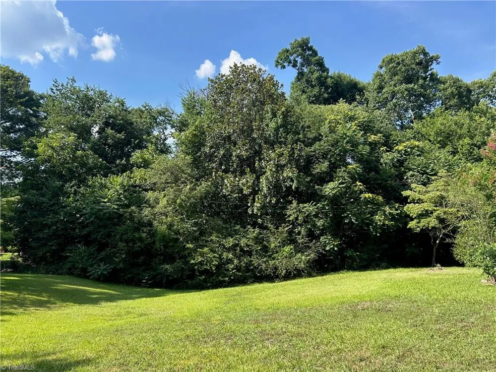 00 Howard Avenue Asheboro, NC 27205