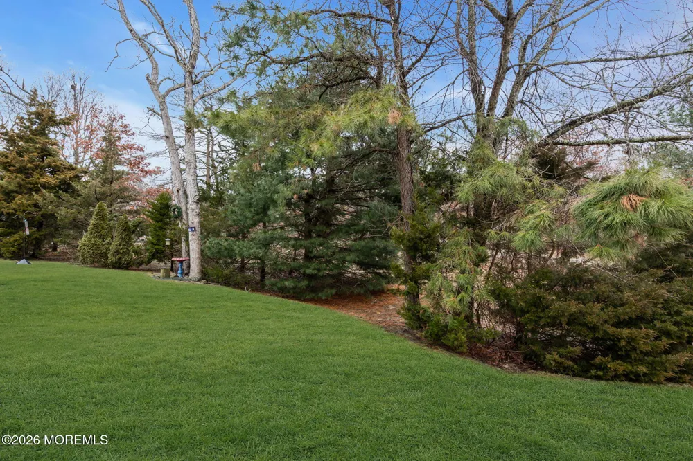 106 Briarwood Drive Little Egg Harbor, NJ 08087