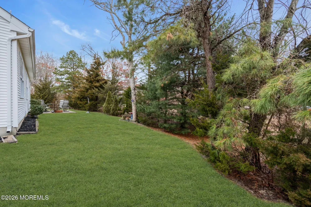 106 Briarwood Drive Little Egg Harbor, NJ 08087