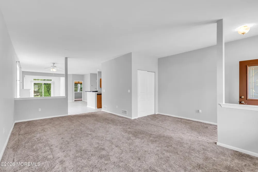 106 Briarwood Drive Little Egg Harbor, NJ 08087