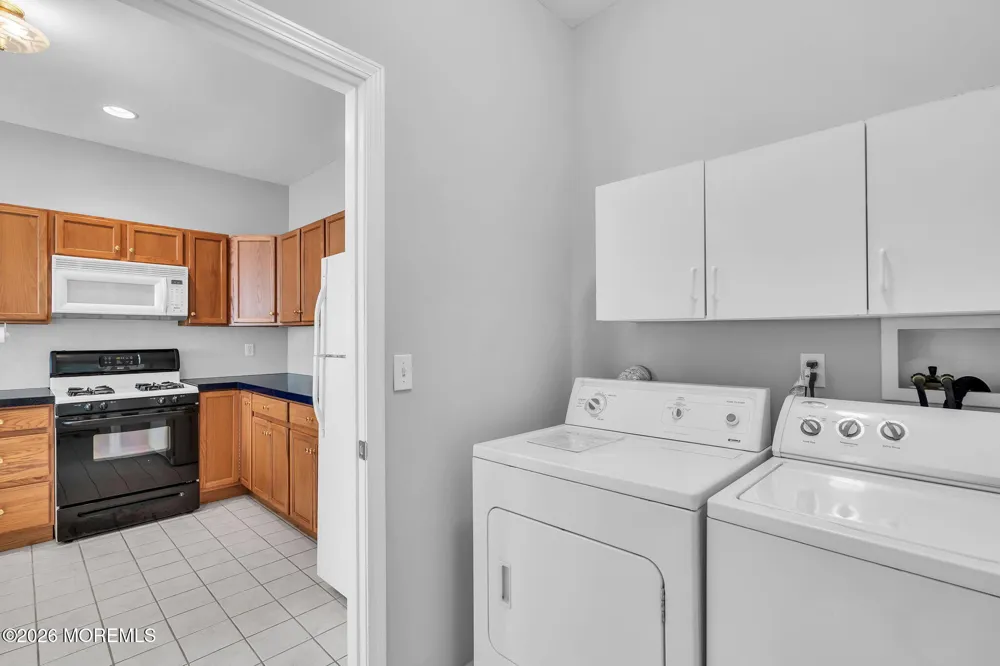 106 Briarwood Drive Little Egg Harbor, NJ 08087