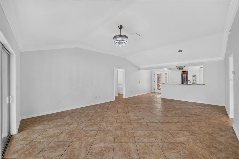 726 BRADFORD LOOP The Villages, FL 32163