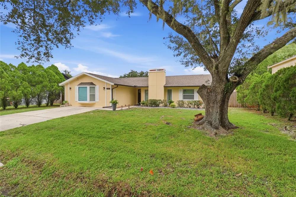 4934 WILDFLOWER DRIVE Lakeland, FL 33811