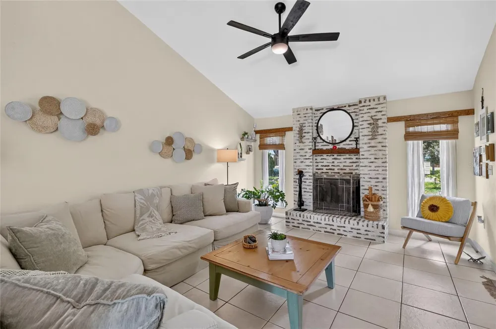 4934 WILDFLOWER DRIVE Lakeland, FL 33811