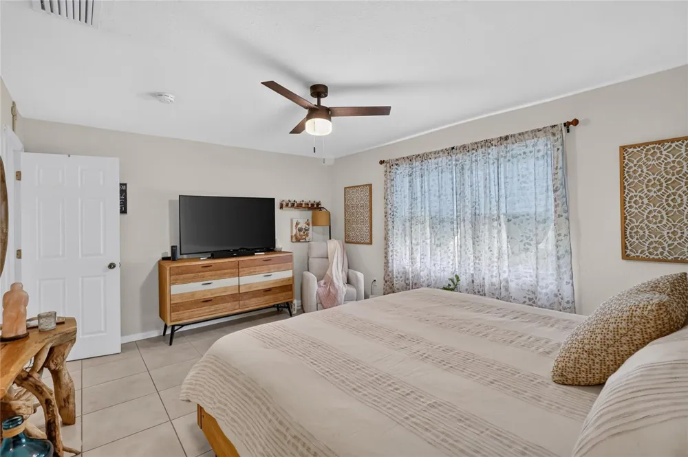 4934 WILDFLOWER DRIVE Lakeland, FL 33811