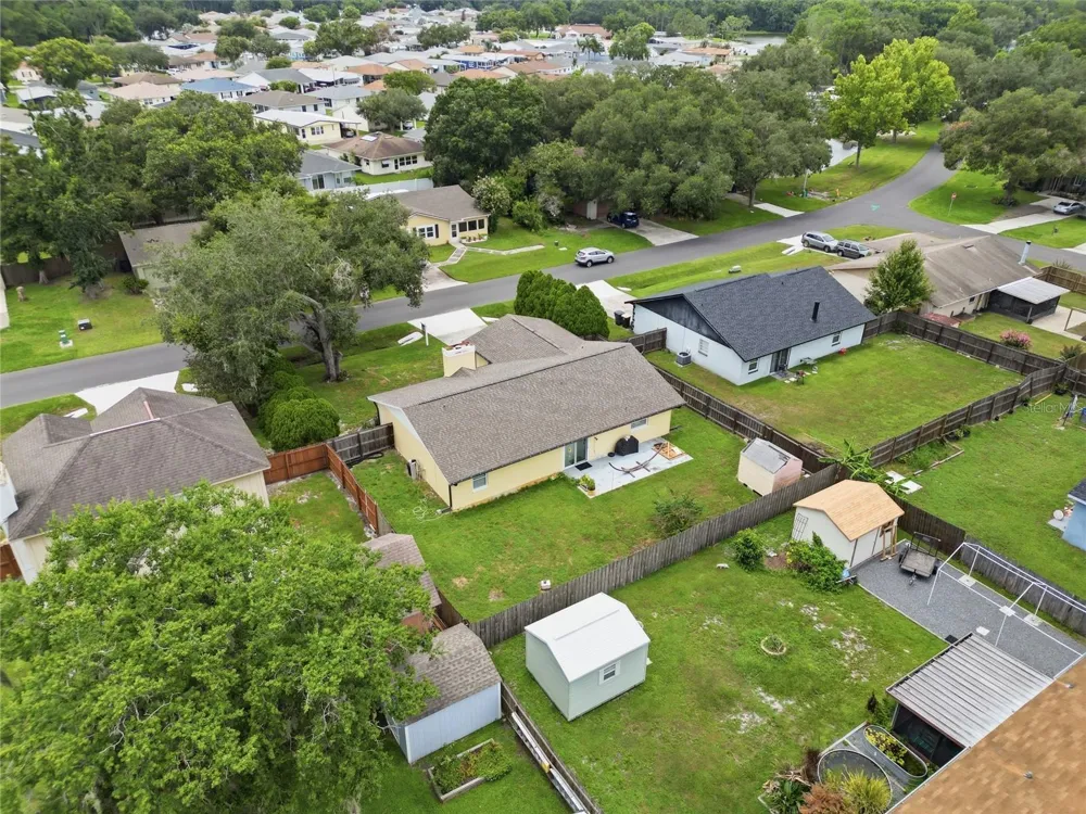 4934 WILDFLOWER DRIVE Lakeland, FL 33811
