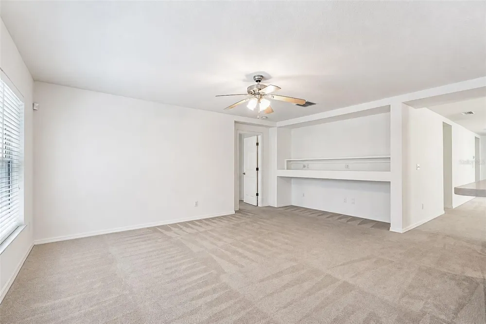1503 BLUE HORIZON DRIVE Clermont, FL 34714