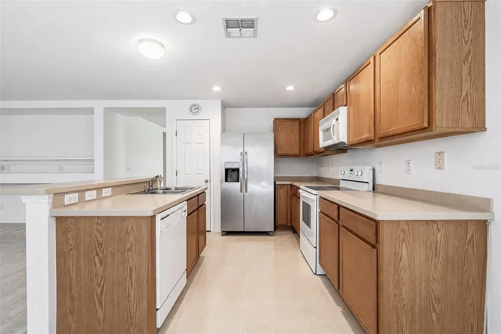 1503 BLUE HORIZON DRIVE Clermont, FL 34714