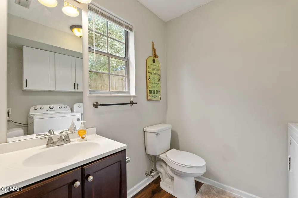 3709 Holgate Lane Powell, TN 37849