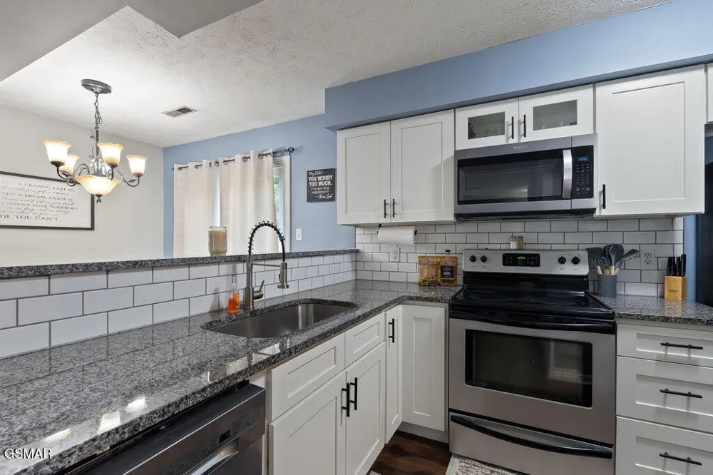 3709 Holgate Lane Powell, TN 37849