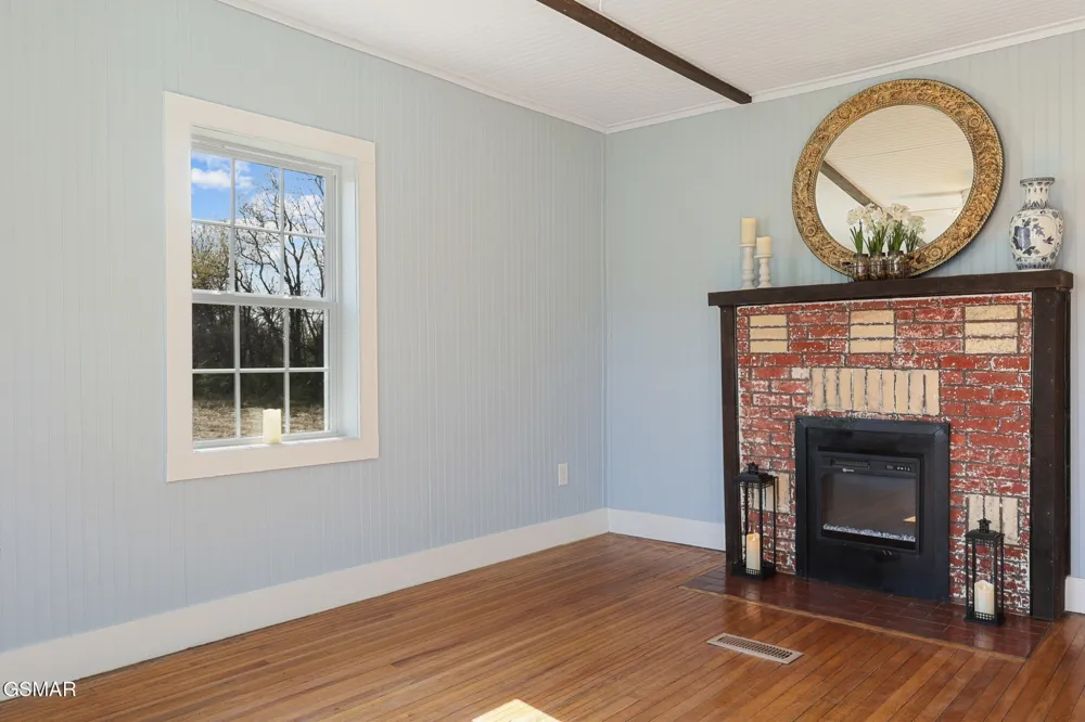 204 Enon Church Road Jonesborough, TN 37659